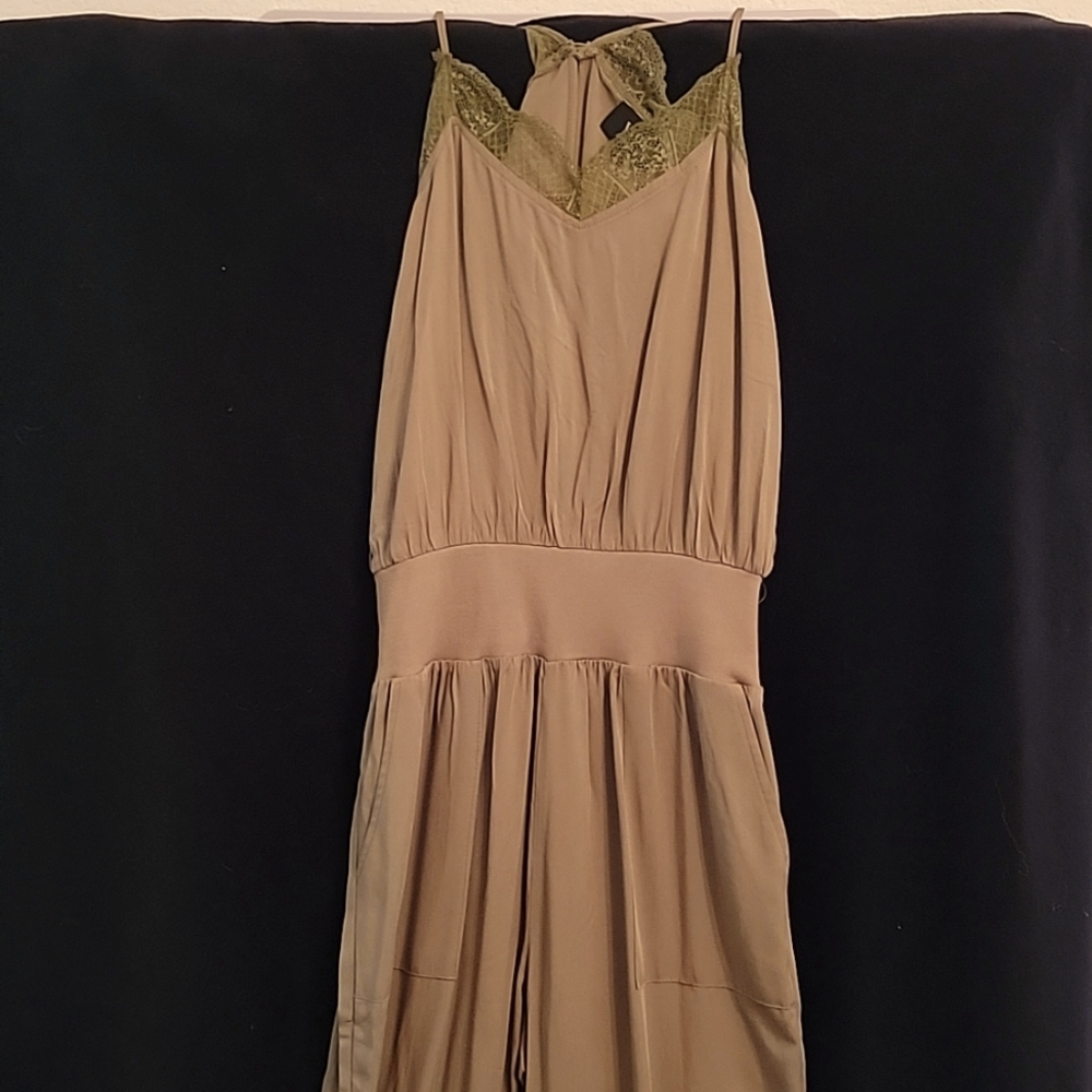 Army green jumper